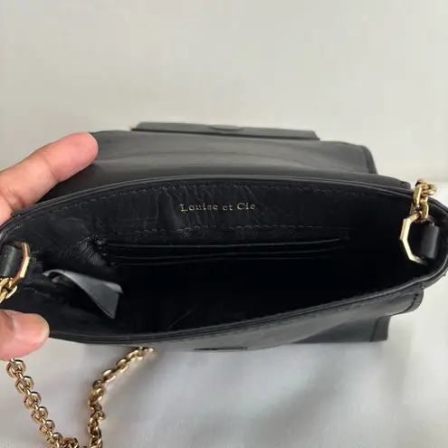 Louise et Cie Authentic Two-Tone Leather small Crossbody / Magnetic Flap closure - Image 4