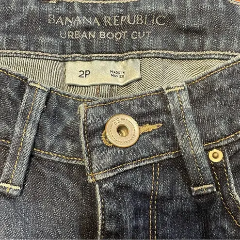 Banana Republic  urban boot cut womens size 2P denim jeans