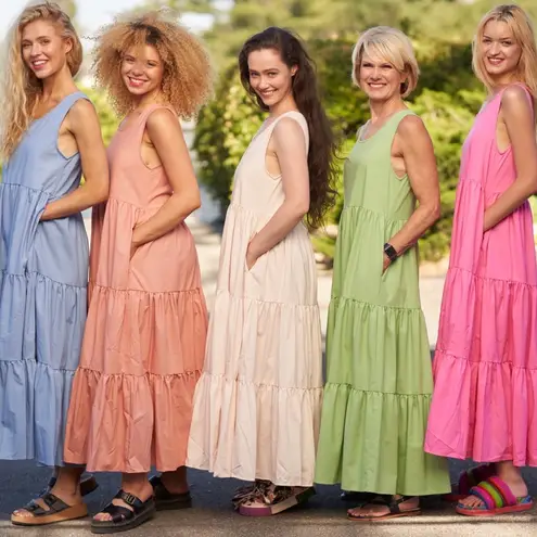 The Comfy And Ready Penny Pocket Maxi Dress in Pink