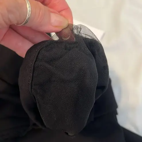 NWT Red Valentino szXL LBD with puff sleeves banded waist a bow and lacy trim Black Size XL