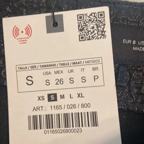 ZARA  Black Textured Skirt/Skorts size S brand new inseam 3” zipper side waist 26