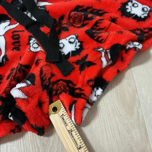 Betty Boop Red Plush Shorts Lounge Sleep Pajama XL Flirty Cartoon Character