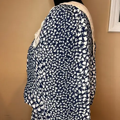 VTG 80s Lace Bow Tie Graphic Pattern Belted Dress SZ M Mad Men Doiley Unique Blue Size M