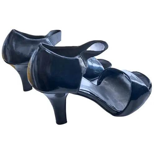 Apostrophe Women's Black Patent Leather Peep Toe Heels Ankle Strap Size 9