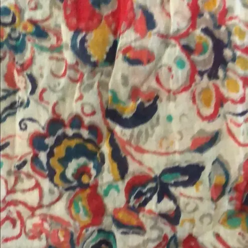 American Eagle Like new Floral  Scarf