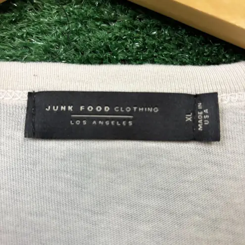 Busch Light “Welcome to Busch Light Country” white T-shirt in size XL