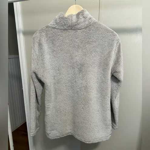 Rafaella Light Gray Fuzzy Cowlneck Pullover Sweatshirt size small