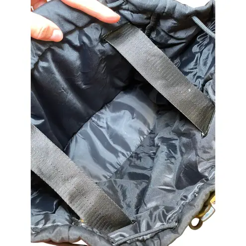 Beyond Yoga NWT Convertible Gym Bag Black Nylon Backpack Shoulder Travel Tote