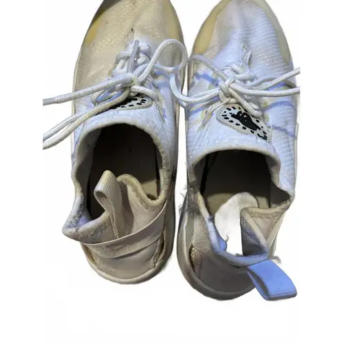 Nike  Air Huarache White Sneakers