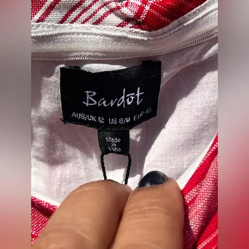 Bardot
Off-the-Shoulder Plaid Cropped Top NWT