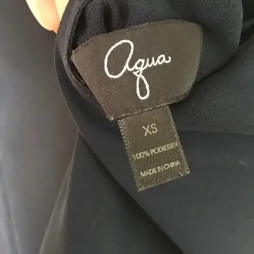 AQUA  Navy Satin Trim Cut Out‎ Short Sleeve Top