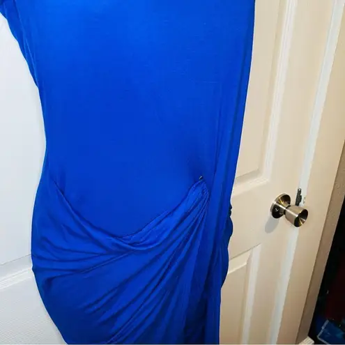 The Vanity Room  Cap Sleeve Twist Asymmetrical Bodycon Tshirt Dress Royal Blue S