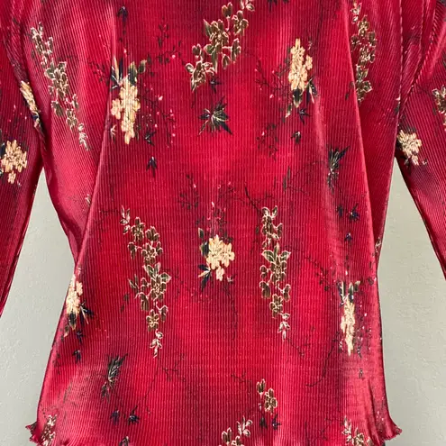 Dress Barn Retro Y2K  Red & Black Japanese Floral Blouse