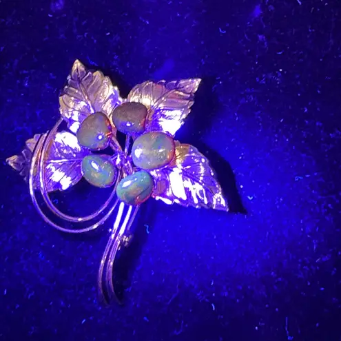 Vintage Gold Tone Amber Colored Berries Brooch Glower