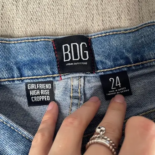 BDG Urban Outfitters Girlfriend High Rise Cropped Jeans Light Wash Size 24 Blue