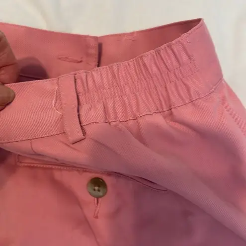 IZOD Womens size 14 pink pleated shorts side and back pockets belt loops EUC