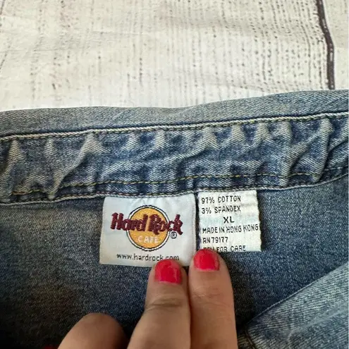 Hard Rock Cafe Vintage Philadelphia size XL women’s blue denim jacket