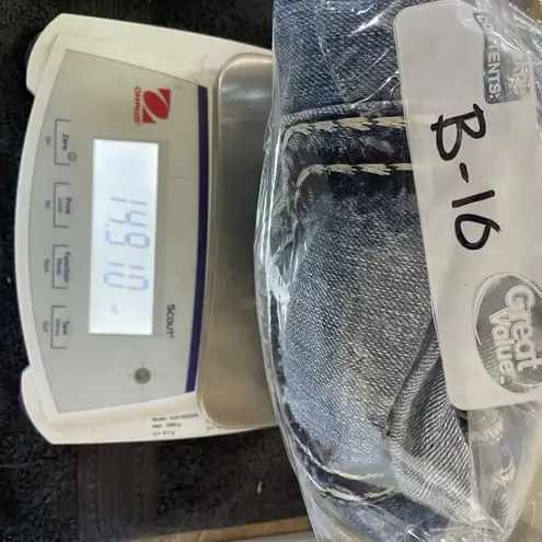 Miss Me Jeans Womens Boyfriend Shorts Size 27 Blue Distressed Cuffed Denim