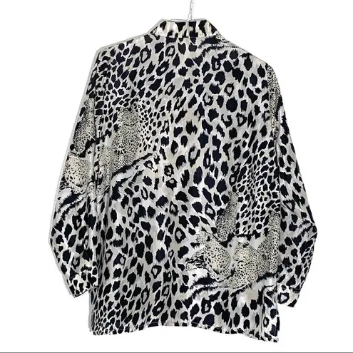 Into Africa Women’s Leopard Print Silk Shirt Size XL