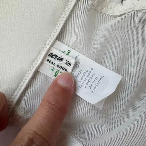 Aerie Women's  Show Off Eyelet Unlined Bra Size 32B soft muslin