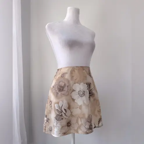 Vintage Y2K Wanted Clothing Company Tan Floral Print Micro Mini Skirt Size XS