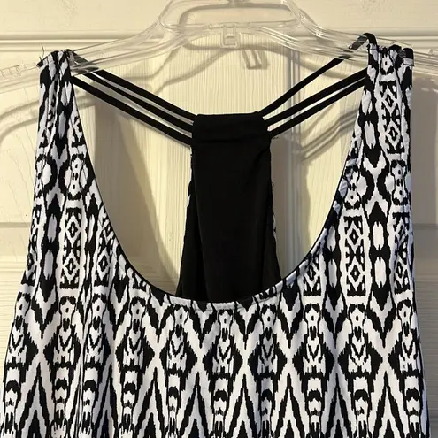 Apt. 9  Nightgown Sleeveless Black & White Aztec XXL