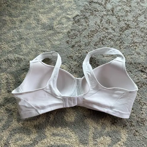Lily Of France  Wireless Bra White 38B - Image 2