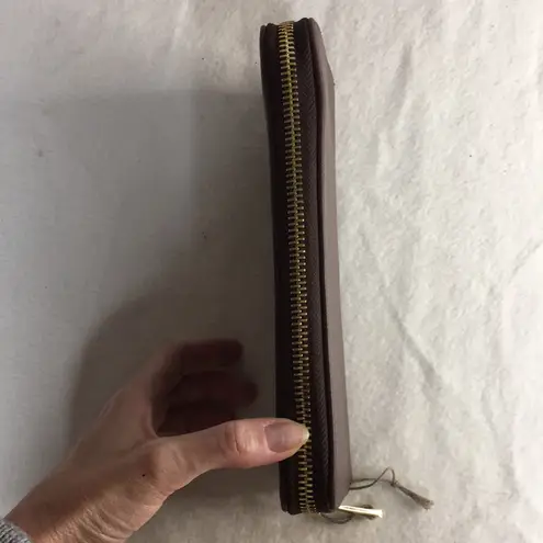 A New Day New Woman’s  Zippered Wallet/Wristlet Brown thumbnail 2