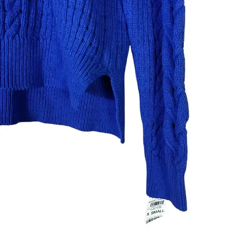 NWT ON 34th Cozy Sweater Womens XS Blue Cable Knit Crewneck Textured Preppy