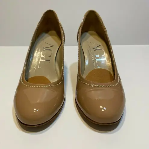 AGL Attilio Giusti Leombruni Pumps 5 Nude Patent Leather Heel 35 Italy Tan