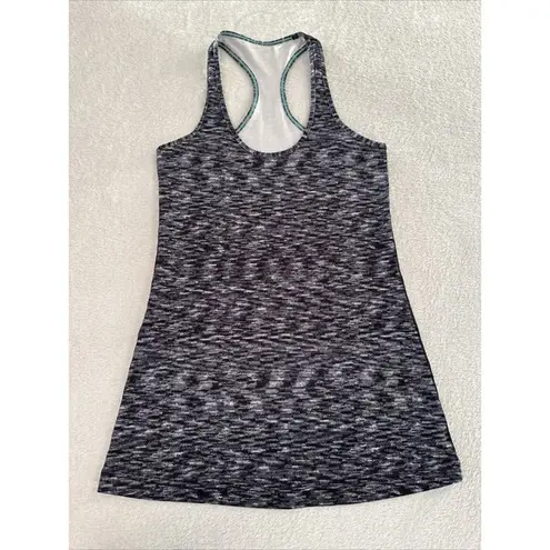 Lululemon  Cool Raceback Tank Size 6, 14 Inches From Pit To Pit Womens