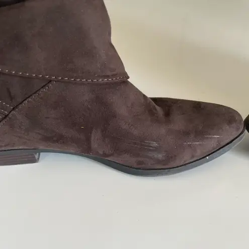 Indigo rd. Brown faux suede boots