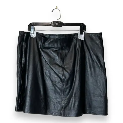 Ralph Lauren Lauren  Women's Black Lamb Leather Back Zip Short Mini Skirt Size 18