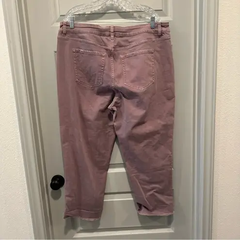 Lane Bryant  Purple Lavender Denim Girlfriend Crop Jeans size 18