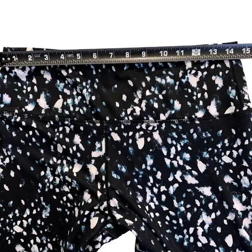 LAYER 8 Splatter Pattern Teal, White & Black Leggings 7/8 length Sz L Size L