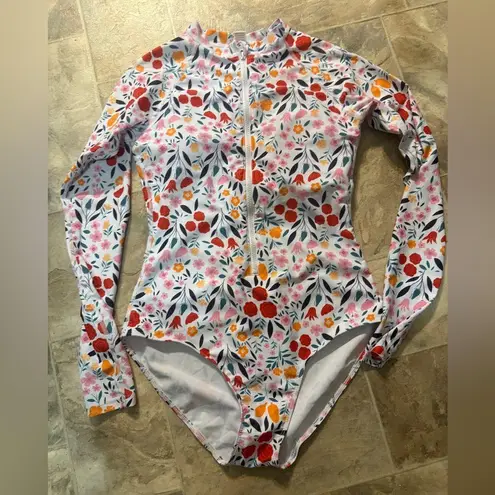 NWOT one piece swimsuit Gold Size M