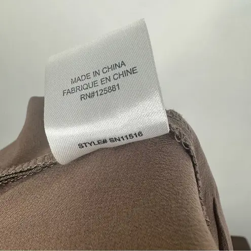 Brochu Walker Size P (XS/S) 100% Silk Brown Cuffed Mini Shorts