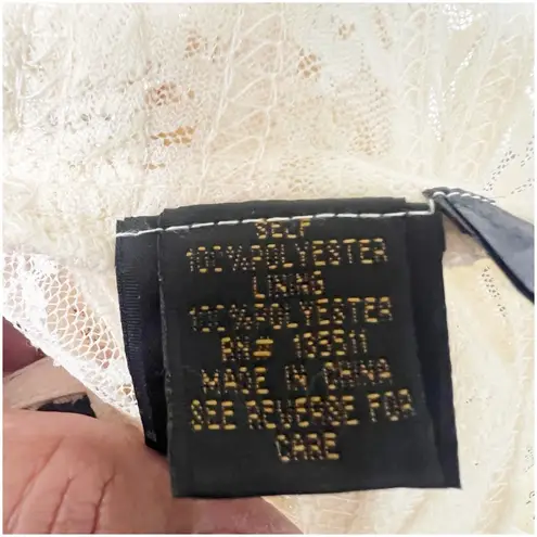 Moshita Couture Vintage Lace & Satin Bolero Cropped Sized XL Cream Wedding