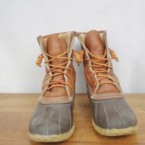 L.L.Bean Ladies'  8" Shearling Lined Bean Duck Boots Size 6M