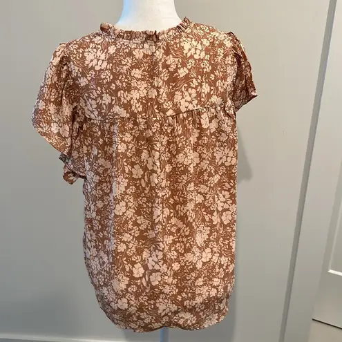 NWT Voy Neutral Floral Print Flutter Sleeve Top Sz L Tan Size L