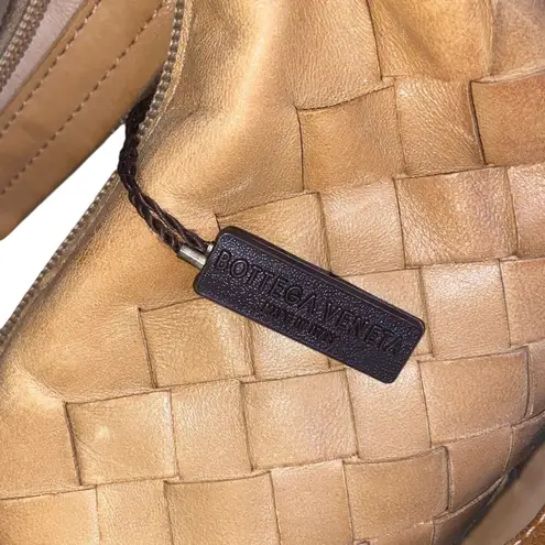 Bottega Veneta Intrecciato Beige/Brown Leather Crossbody – Rare Medium