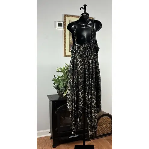 Olivia Matthews Womens Dress Size 18W Black Animal print Asymmetrical Sleeveless
