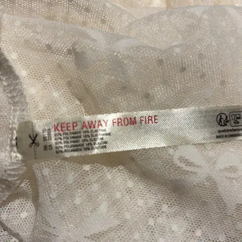 Anthropologie  Long-Sleeve Novelty Lace Top Size S Ivory Sheer Bow Pattern