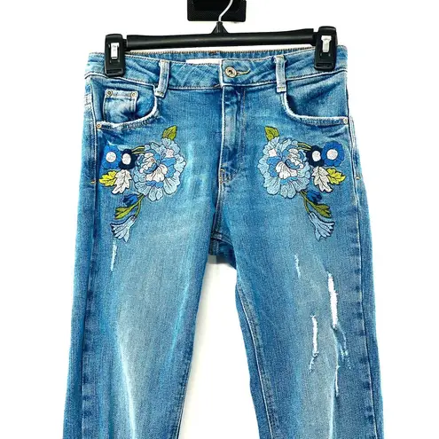 ZARA  Embroidered Midrise Mini Flare Leg Distressed Cropped Denim Jeans Size 2