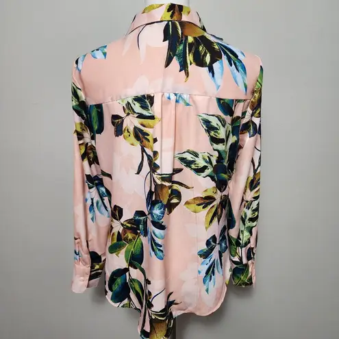 Worthington  pink tropical floral shimmering satin button down size medium