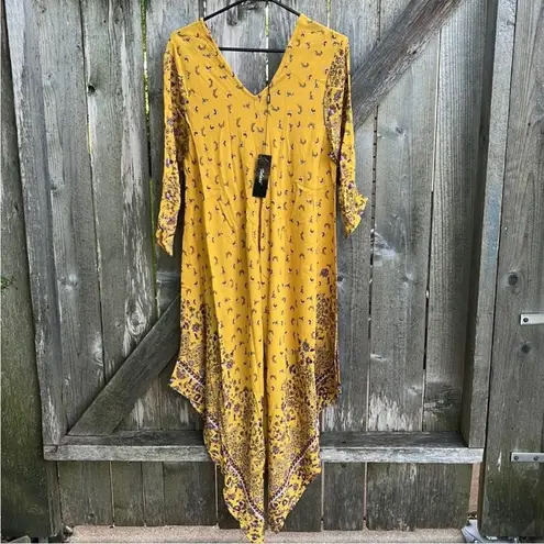 Tolani NWT Collection Dana Dress Gold Floral Size Medium