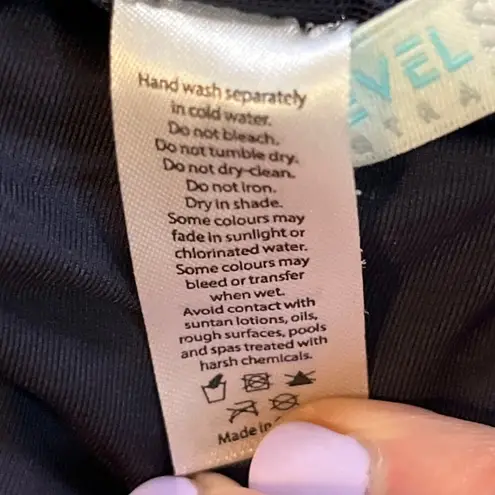 Sea Level Australia Essential Twist Front One Piece US 4 NWT Navy Blue