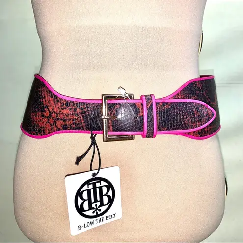 B-low the Belt NEW  Wide Leather belt with pink piping