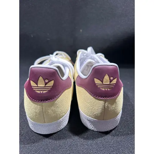 Adidas  ORIGINALS Gazelle Sneakers In Yellow And Burgundy. NWOT Women's Size 9.5