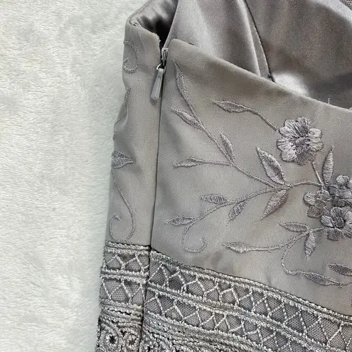 Sue Wong womens Size 8 Dress Nocturne Embellished Formal Gown Party Silver Gray